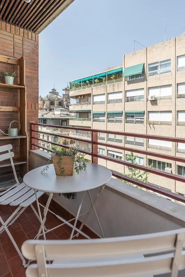 Tuguest Gran Via 24 Apartment Granada