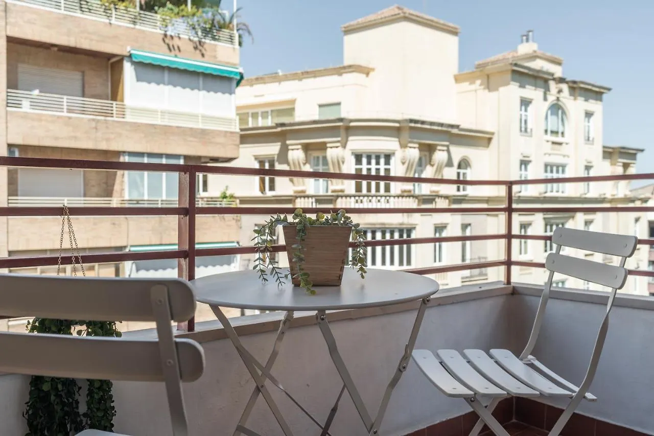 Tuguest Gran Via 24 Apartment Granada