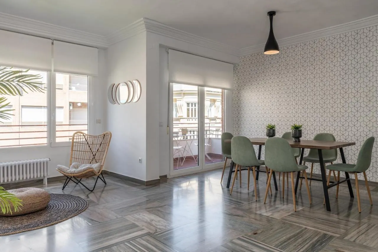 Tuguest Gran Via 24 Apartment Granada